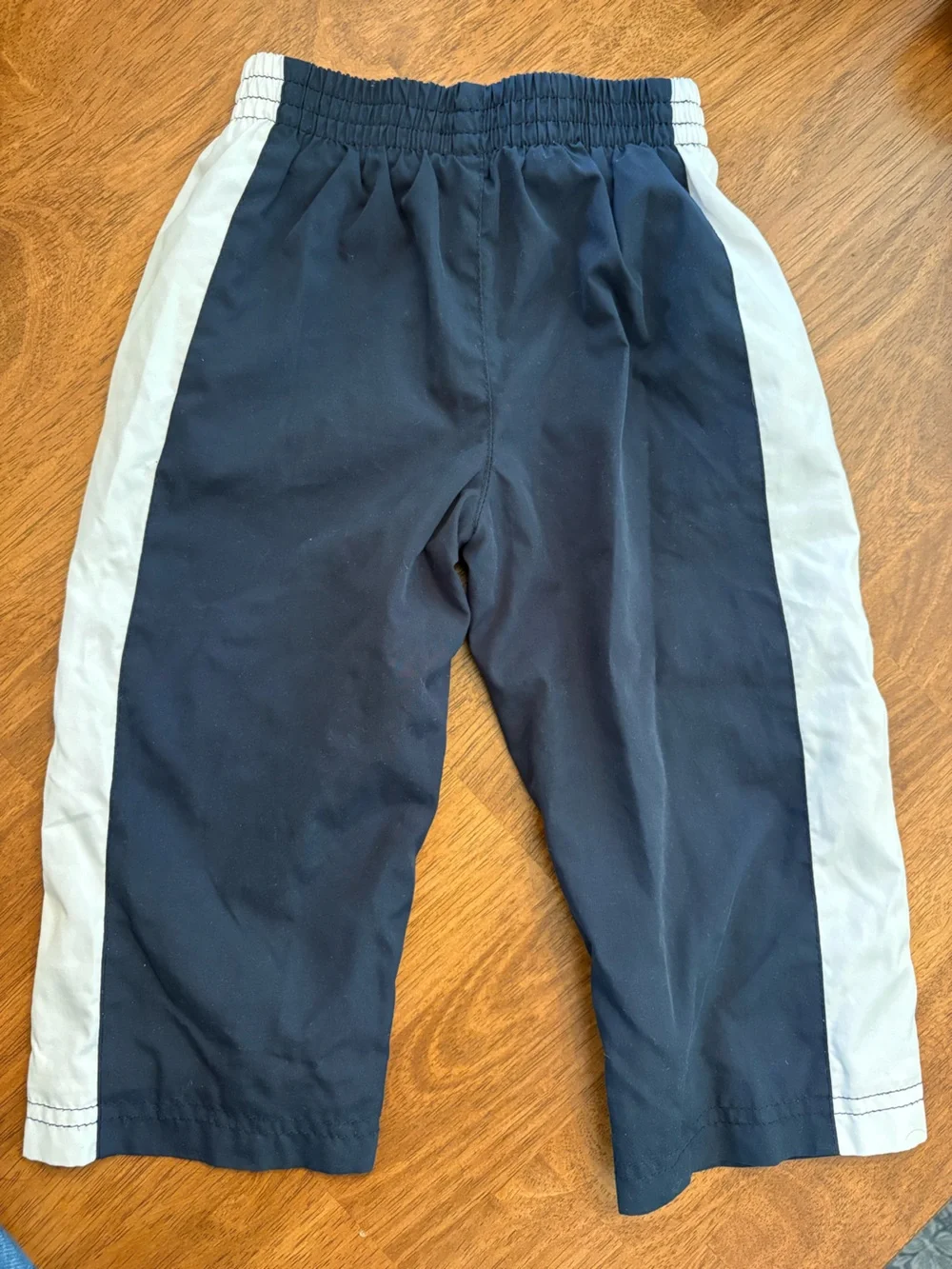 Nike navy athletic